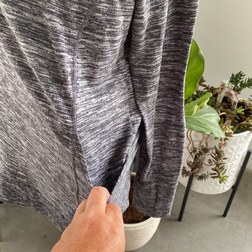 Athleta pullover - Picture 4 of 8